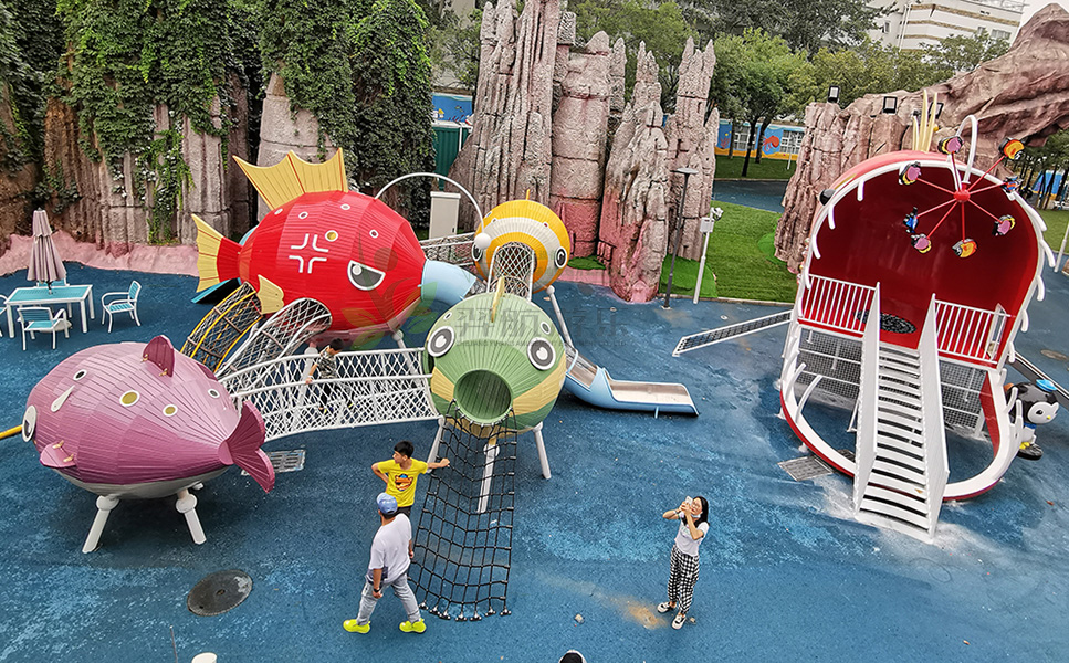 公园的儿童游乐设备需要多钱钱一套？